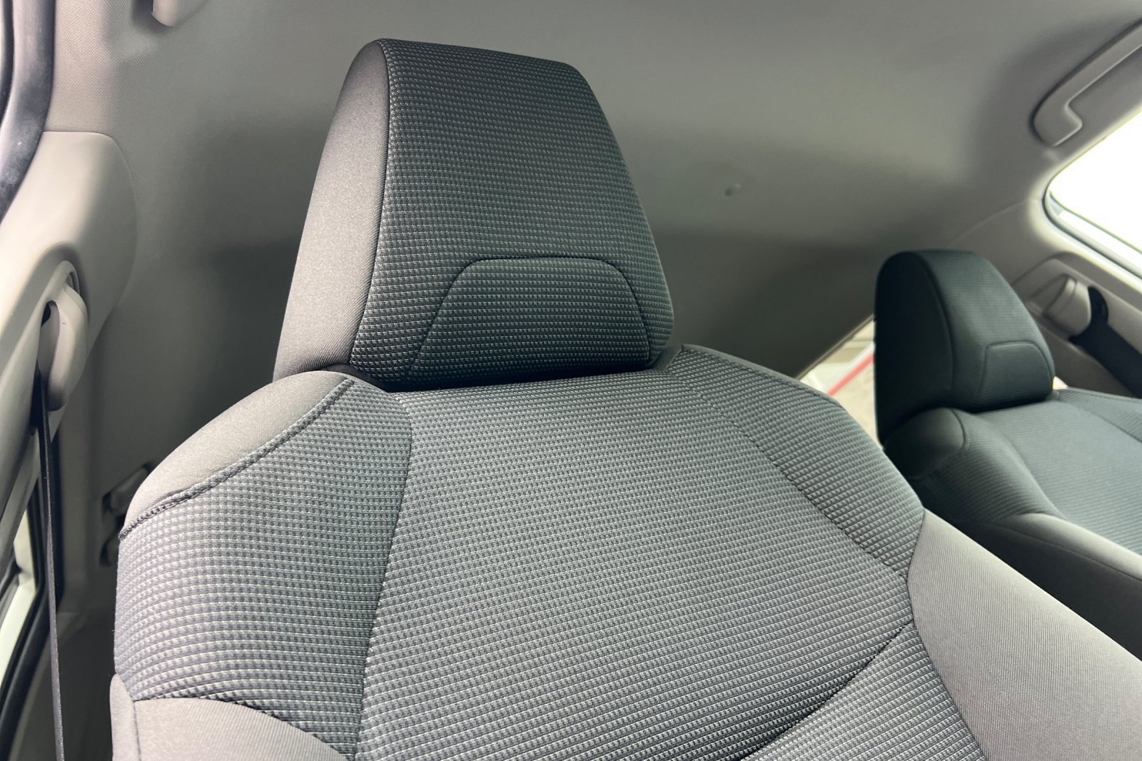 Certified 2024 Toyota RAV4 LE AWD/4WD image 17