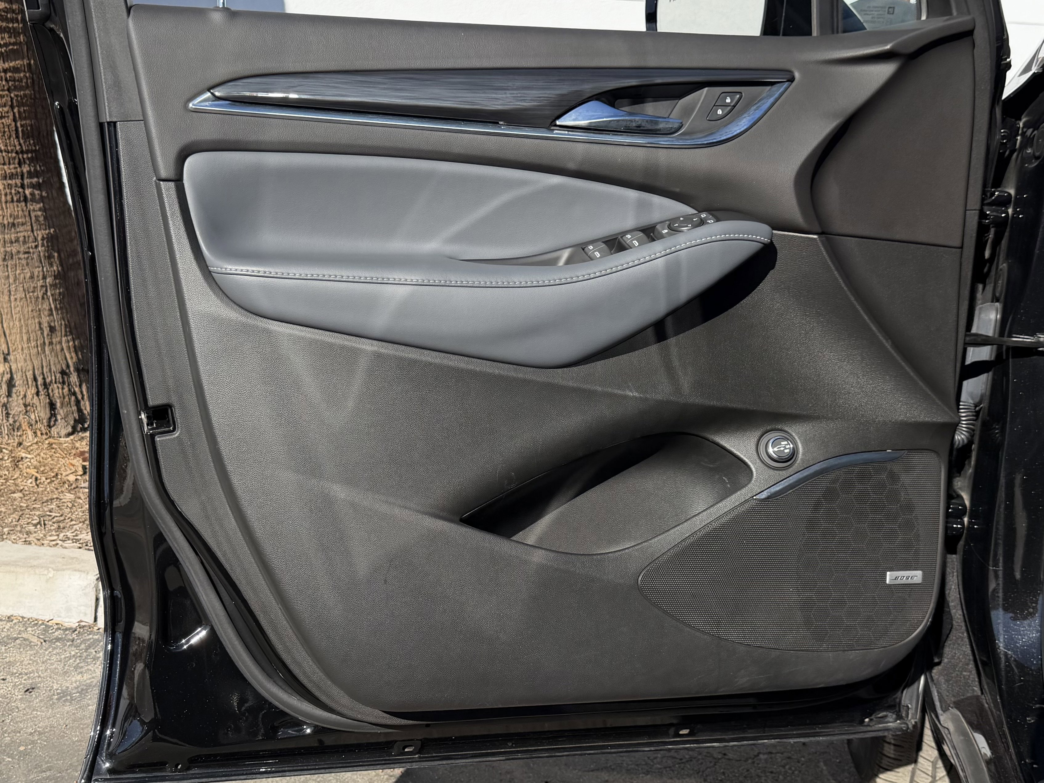 Used 2024 Buick Enclave Essence w/ Experience Buick Package image 17