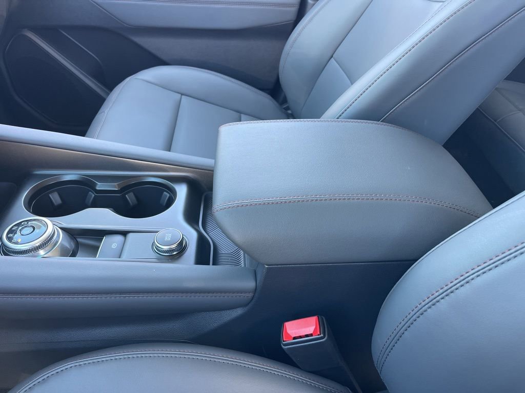 New 2026 Ford Explorer Active w/ Active Comfort Package image 12