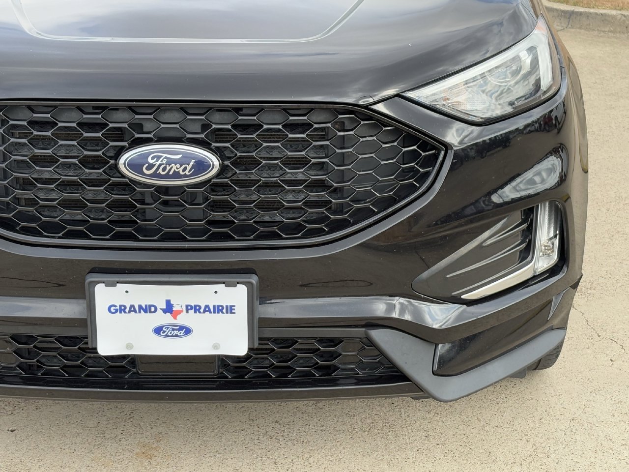 Used 2023 Ford Edge ST-Line AWD/4WD image 9