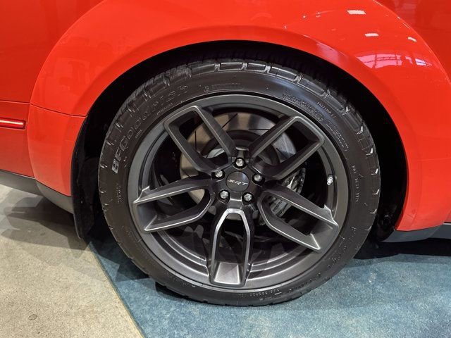 Used 2019 Dodge Challenger SRT Hellcat w/ Widebody Package image 15