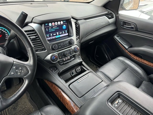 Used 2017 Chevrolet Suburban Premier image 9