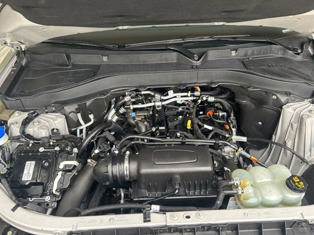 Used 2022 Ford Explorer XLT w/ Equipment Group 202A image 35