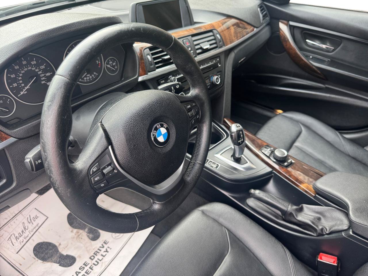 Used 2015 BMW 328i xDrive Sedan AWD/4WD image 3