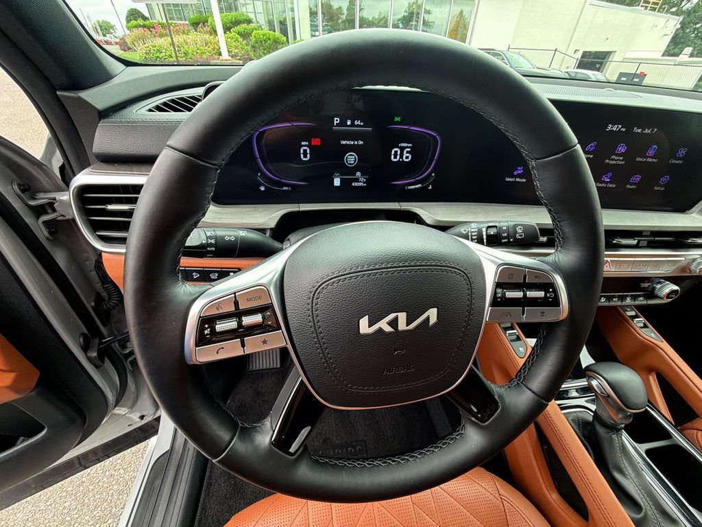 Used 2024 Kia Telluride EX X-Line AWD/4WD image 23