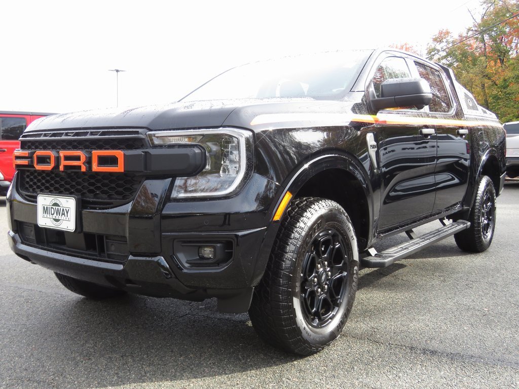 Used 2025 Ford Ranger XLT image 2