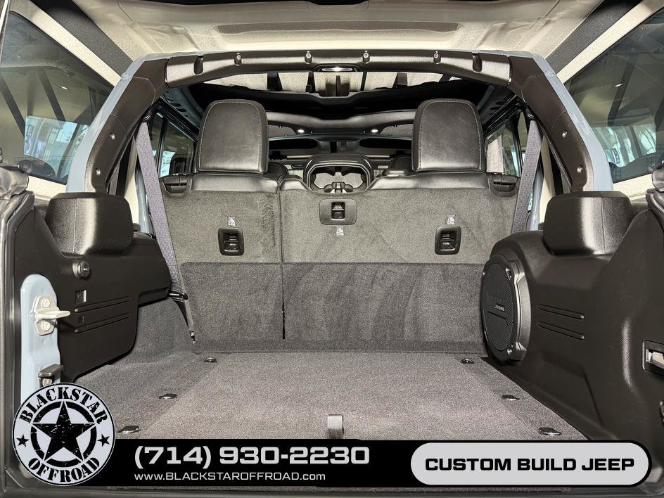 Used 2025 Jeep Wrangler Unlimited Rubicon w/ Safety Group AWD/4WD image 26