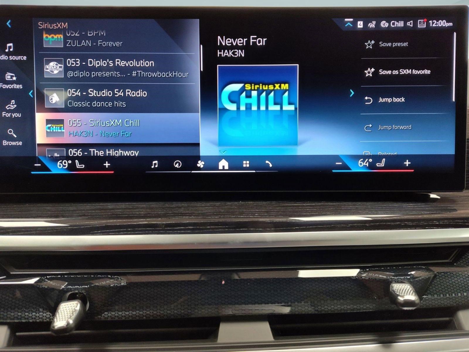 Used 2026 BMW X5 xDrive40i w/ Executive Package image 23