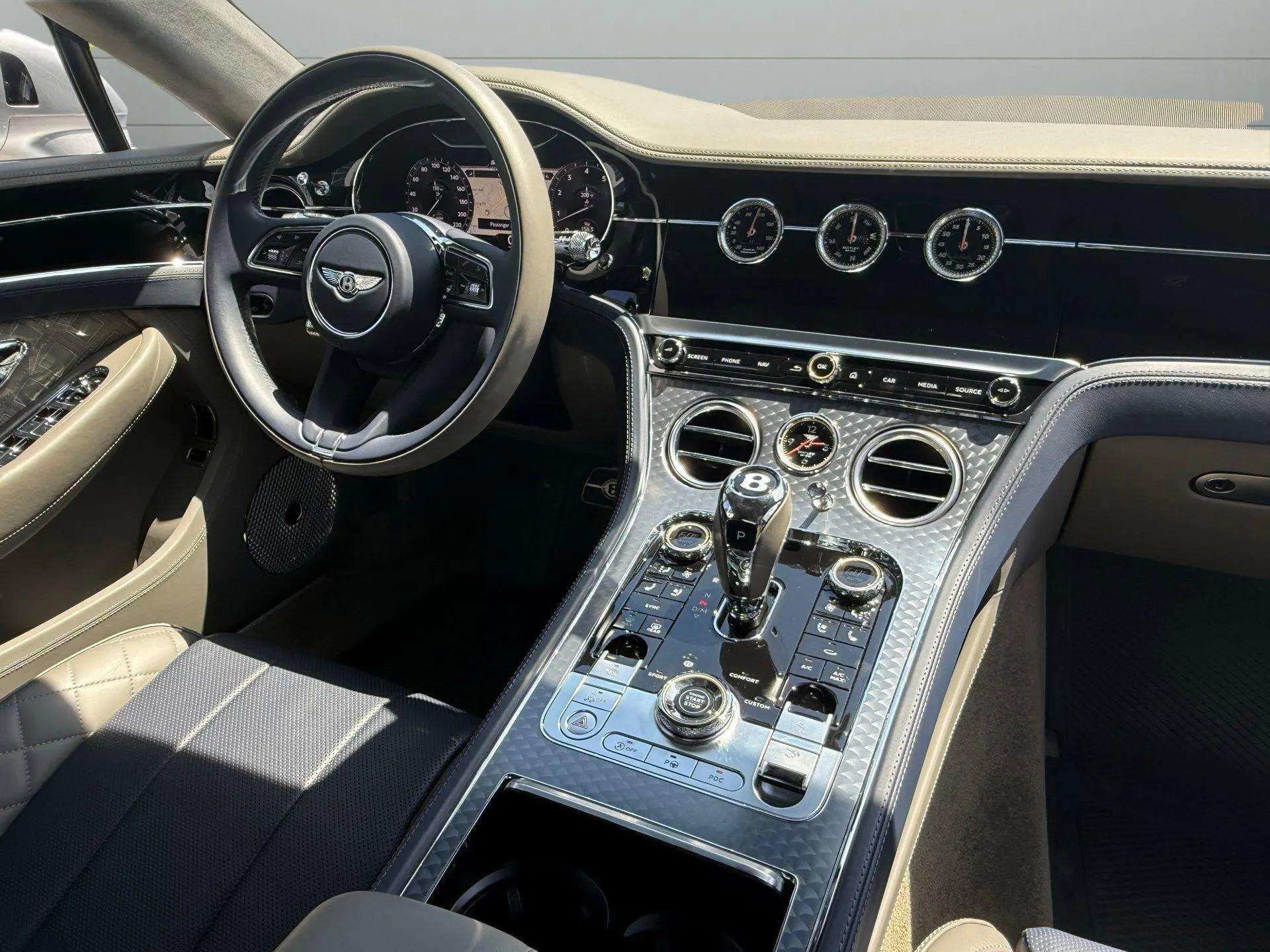 Certified 2022 Bentley Continental GT Speed AWD/4WD image 36