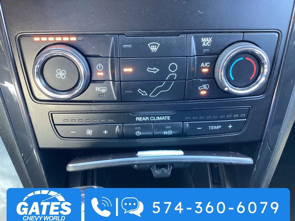 Used 2019 Ford Explorer XLT AWD/4WD image 21