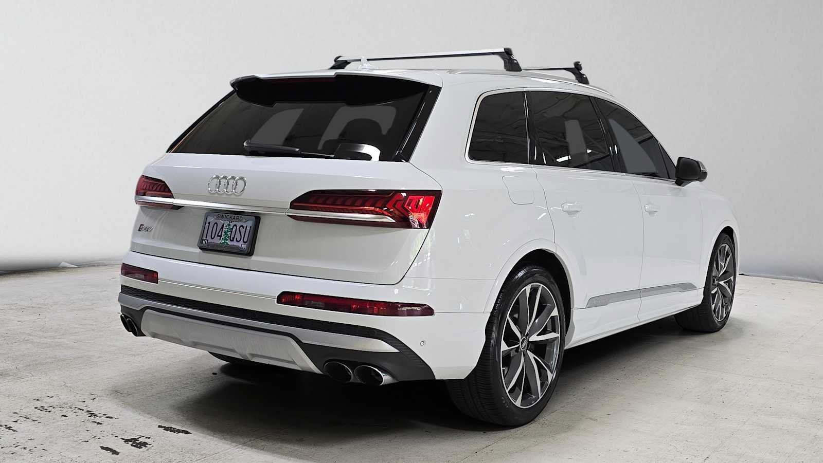 Used 2022 Audi SQ7 Prestige w/ Prestige Package AWD/4WD image 3