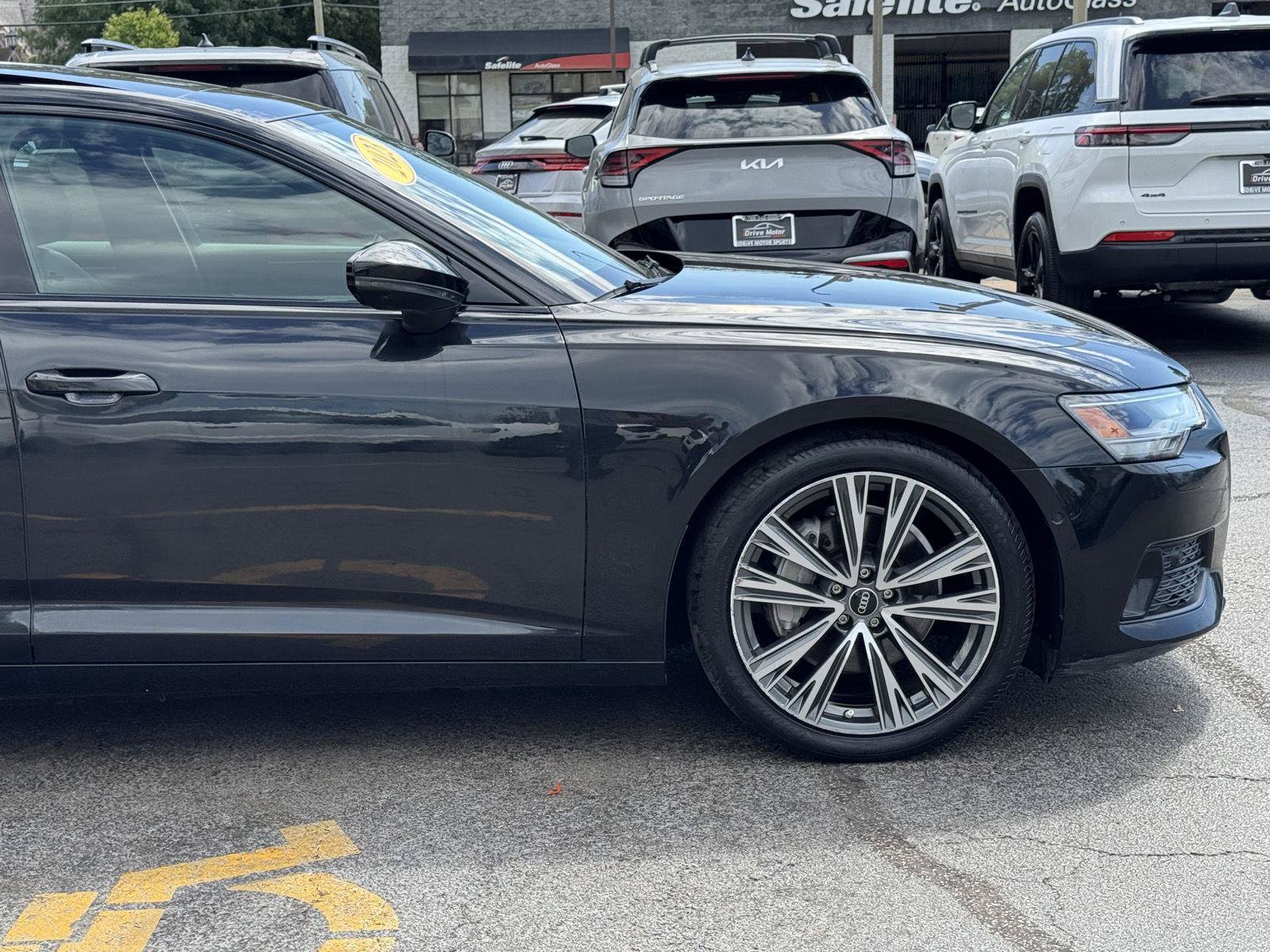 Used 2023 Audi A6 2.0T Premium w/ Convenience Package AWD/4WD image 13