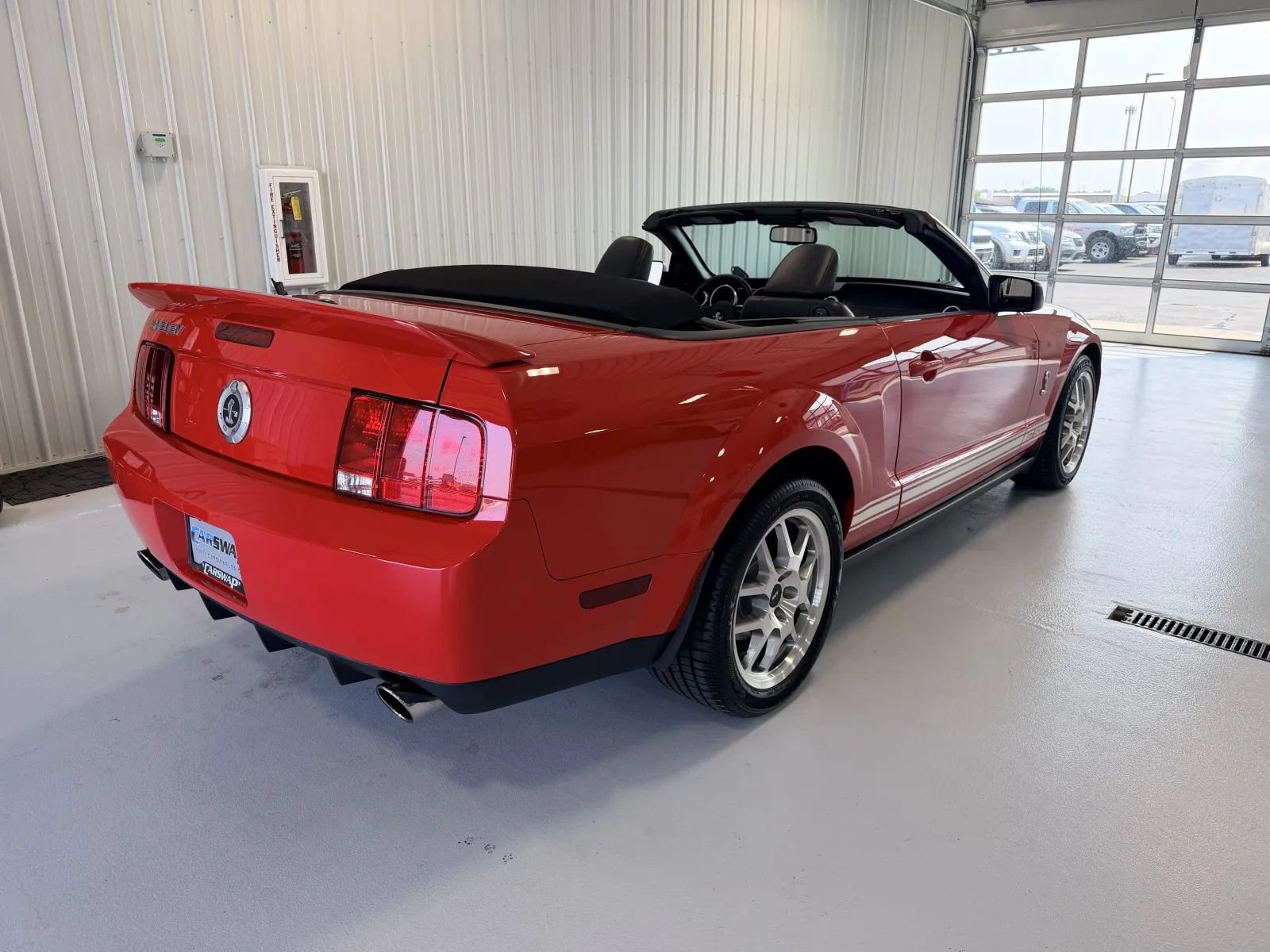 Used 2007 Ford Mustang Shelby GT500 RWD image 3