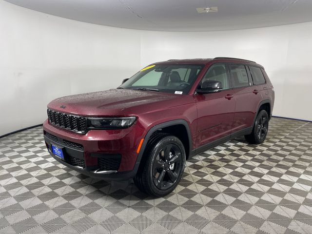 New 2025 Jeep Grand Cherokee L Laredo AWD/4WD image 1