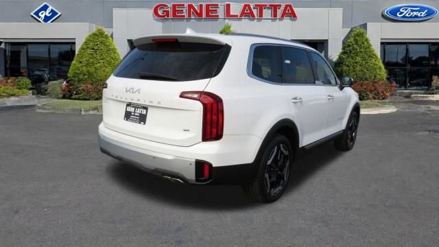 Used 2024 Kia Telluride S w/ S Sunroof Package image 7