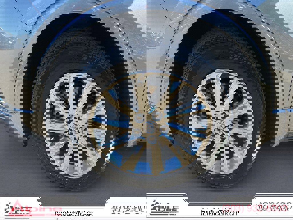 Used 2020 Buick Envision Essence image 16