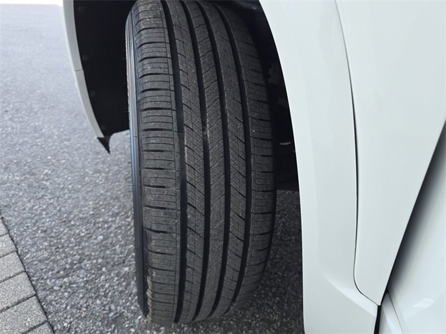 Certified 2021 GMC Acadia Denali w/ Denali Technology Package image 33