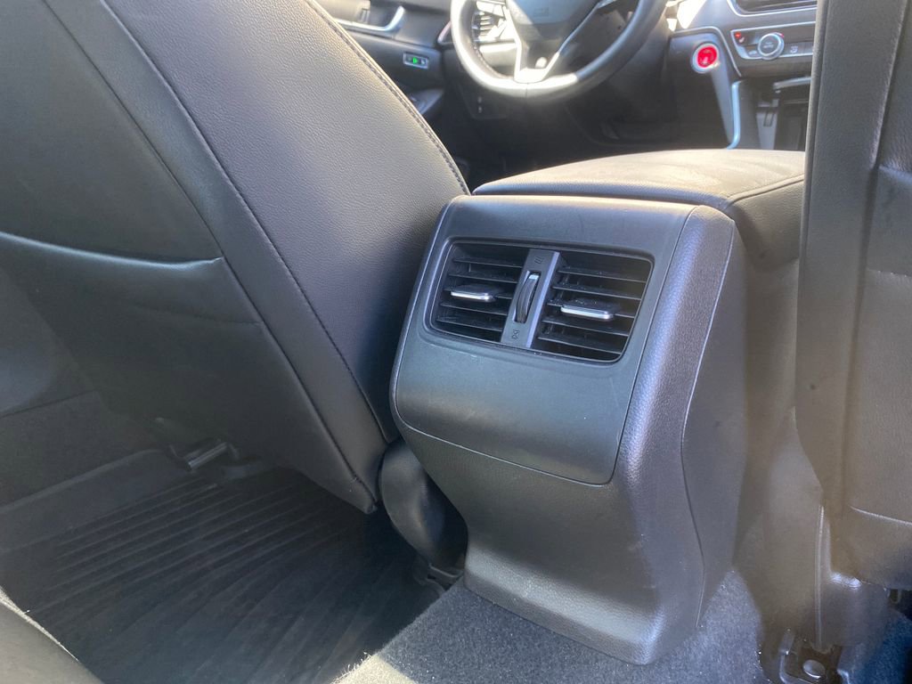 Used 2018 Honda Accord EX-L image 29