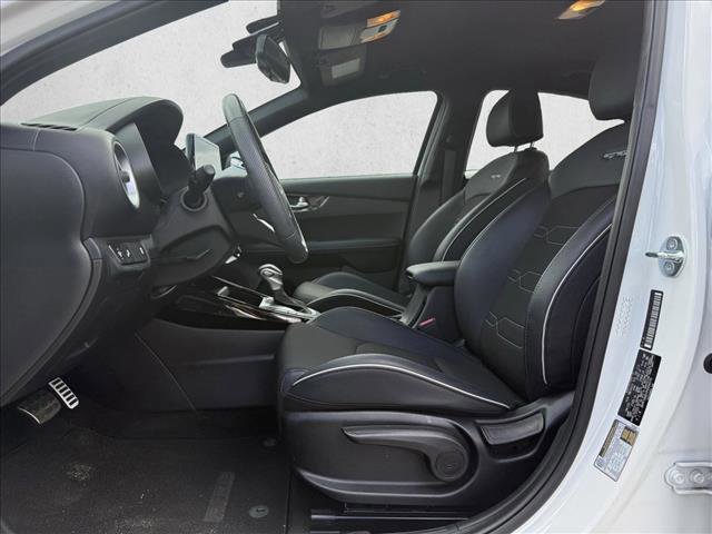 Used 2023 Kia Forte GT-Line image 10