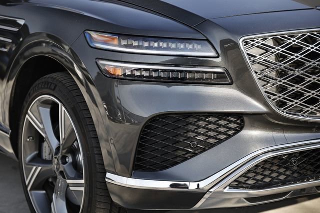 Certified 2025 Genesis GV80 3.5T Prestige image 2