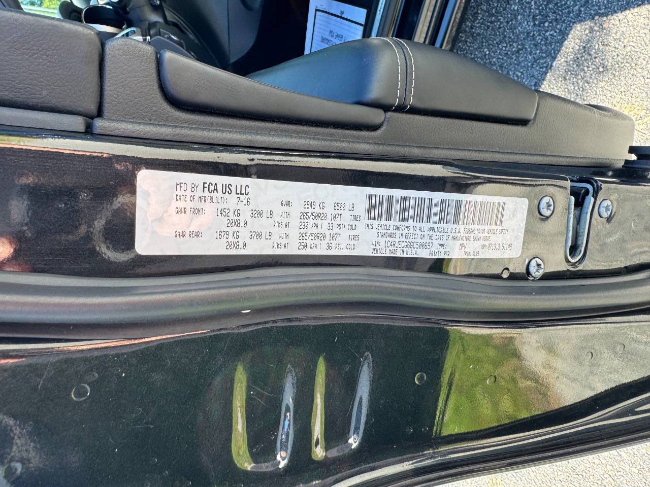 Used 2016 Jeep Grand Cherokee Overland RWD image 44