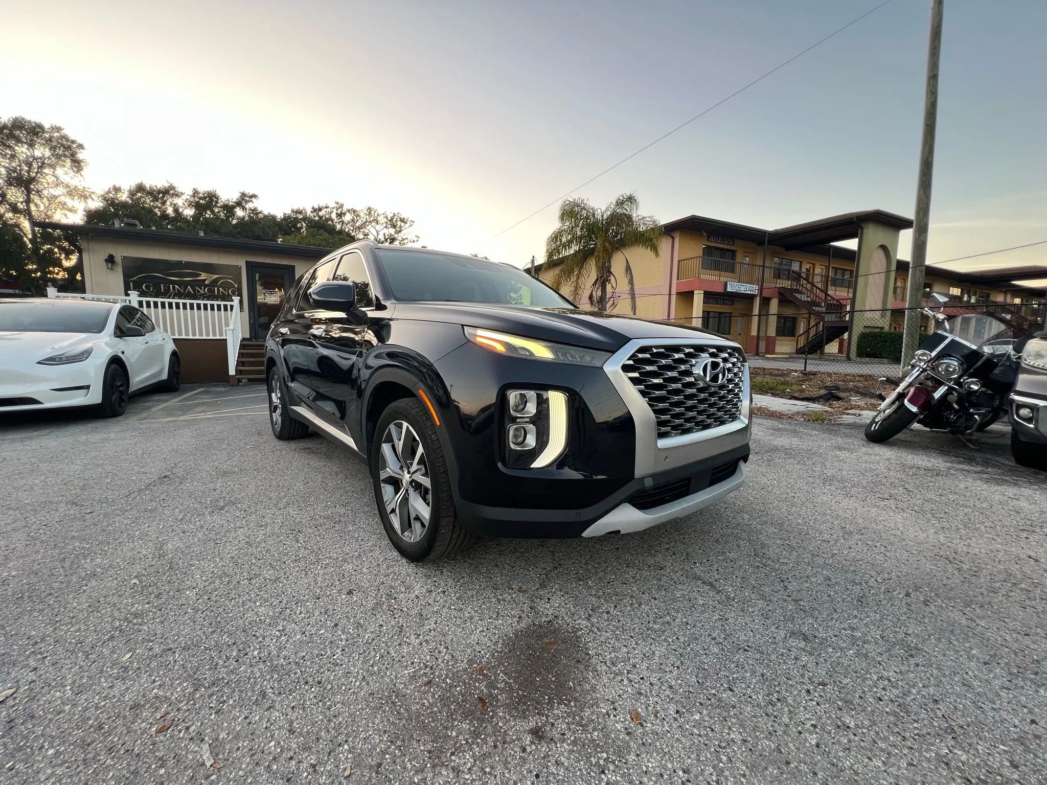 Used 2020 Hyundai Palisade SEL image 3