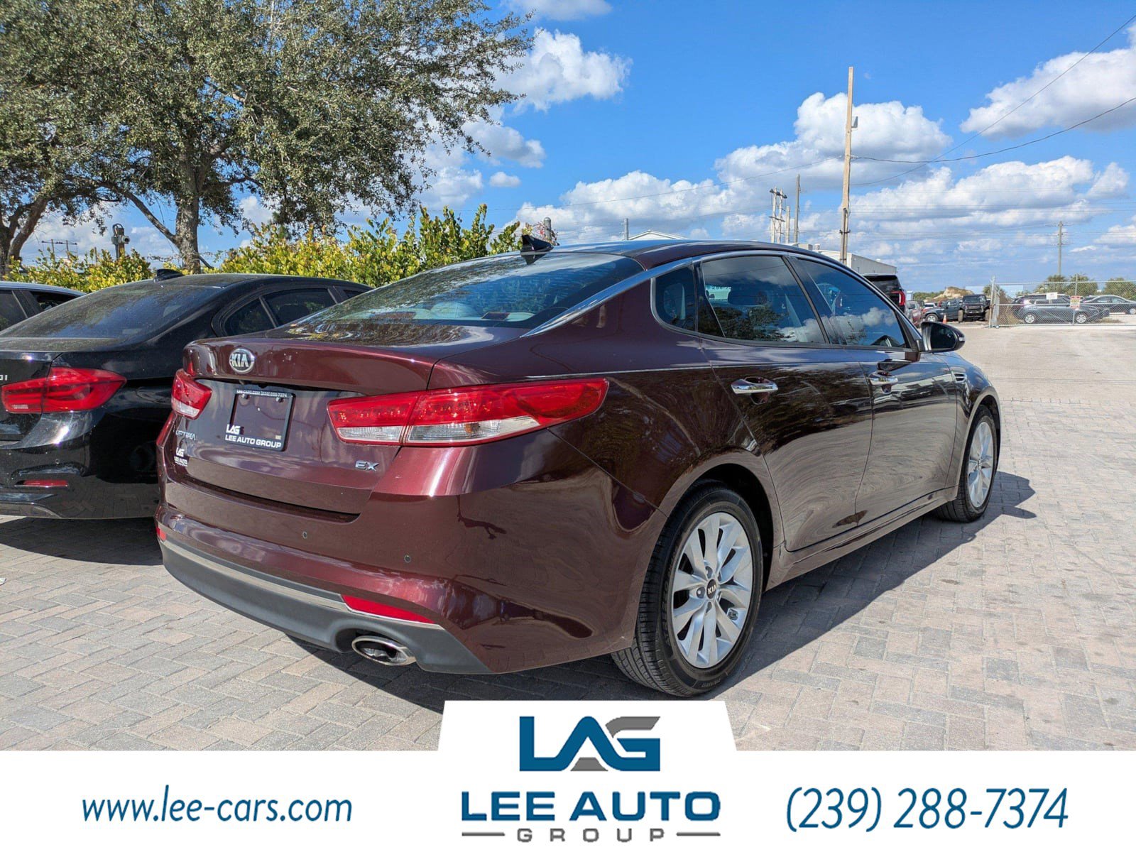 Used 2017 Kia Optima EX w/ Premium Package image 3