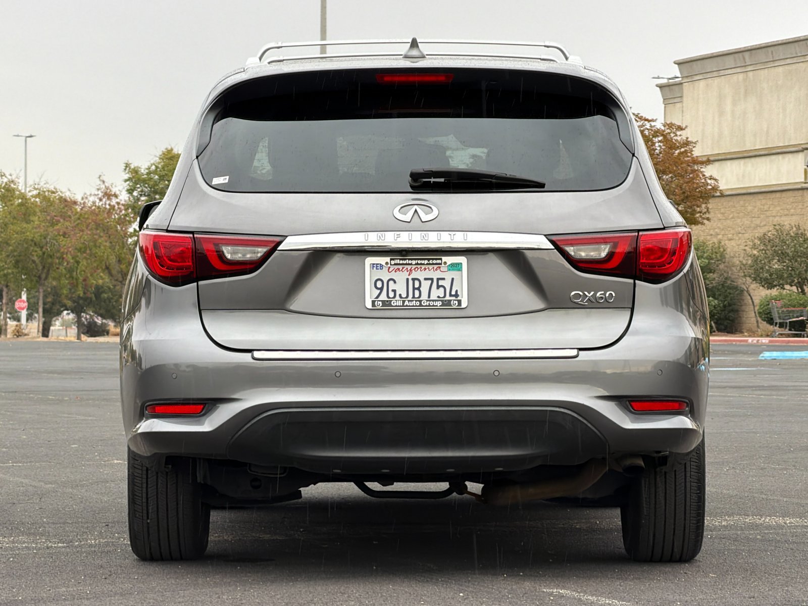 Used 2020 INFINITI QX60 Luxe w/ Sensory Package FWD image 5
