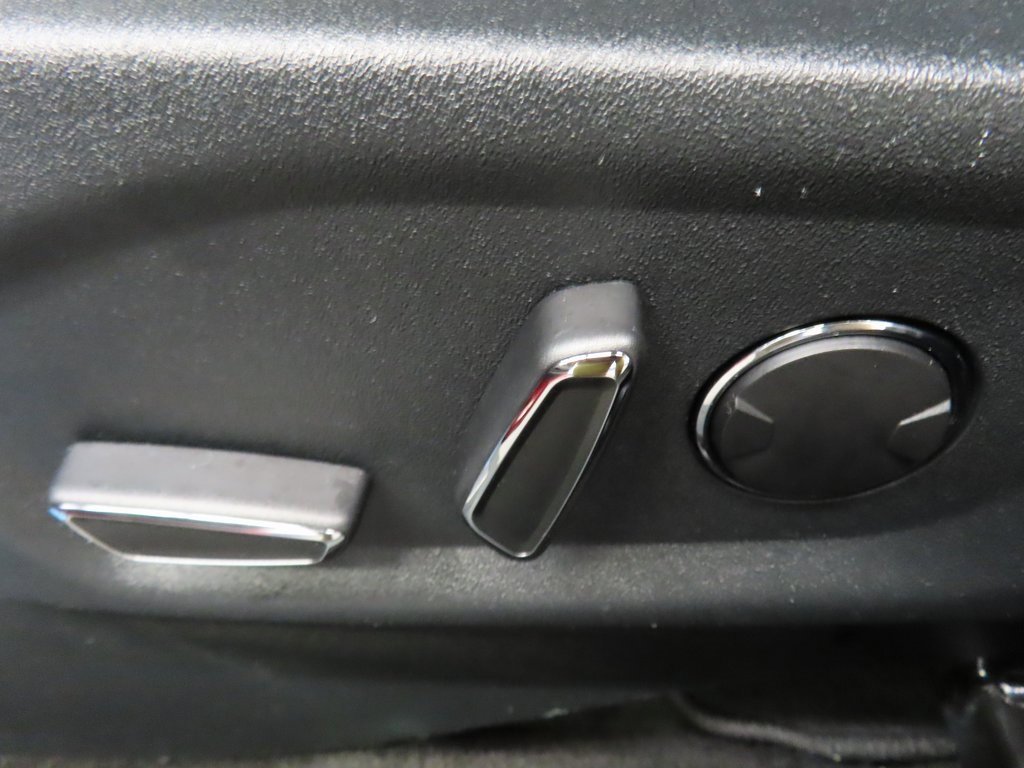 Used 2018 Ford Explorer Sport w/ Equipment Group 401A image 10