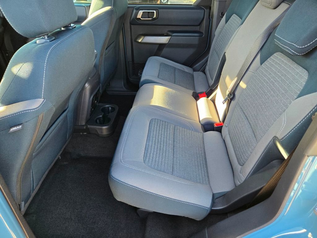 Used 2023 Ford Bronco Outer Banks image 9
