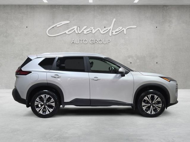 Used 2023 Nissan Rogue SV w/ SV Premium Package image 17