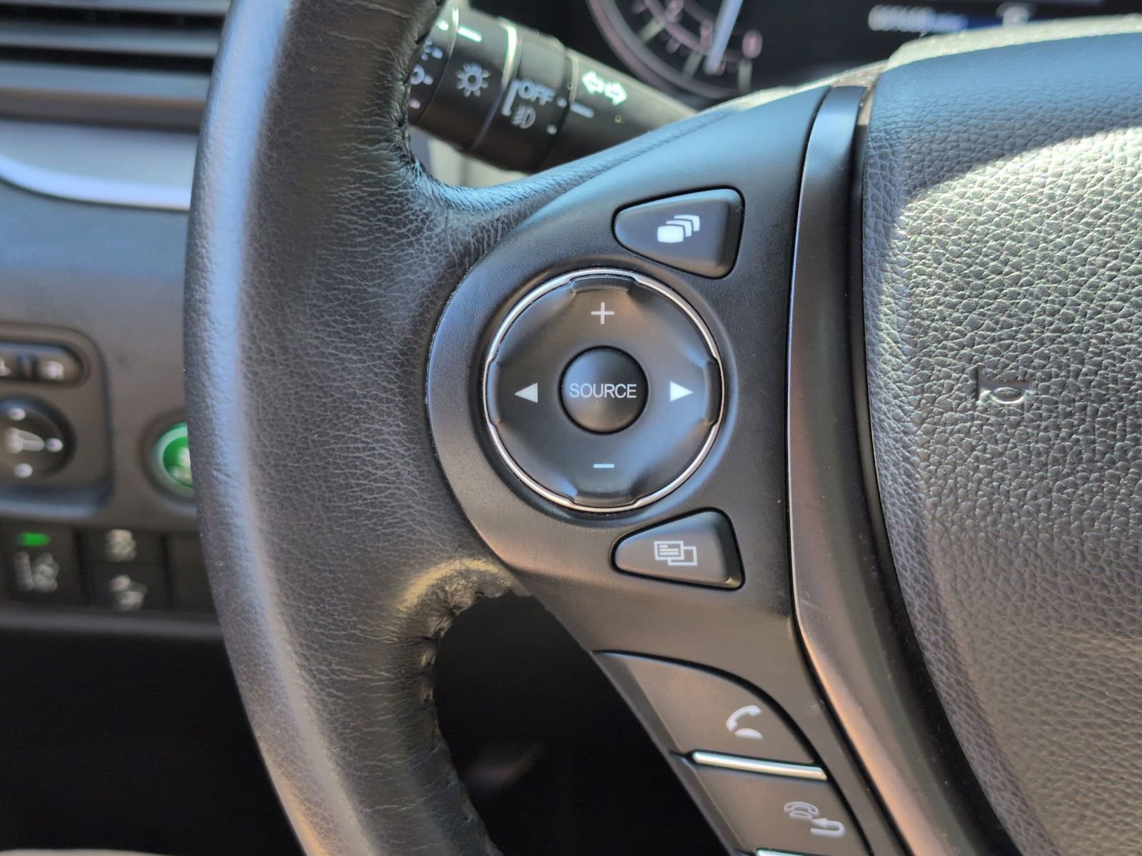 Used 2016 Honda Pilot EX-L image 17