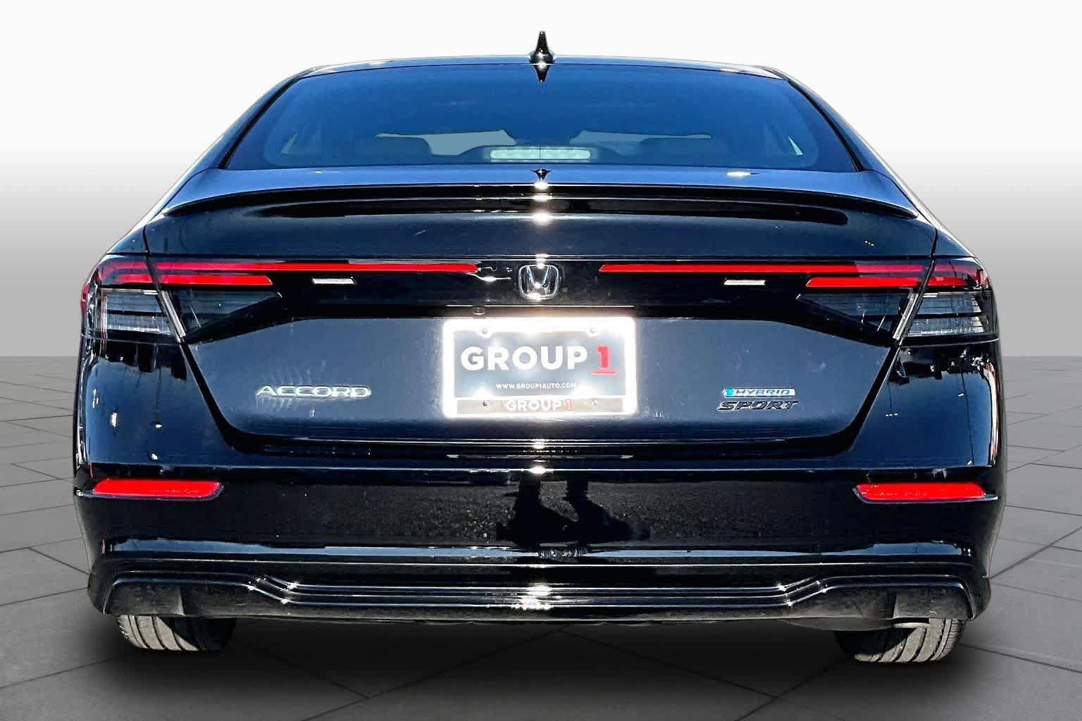 Used 2025 Honda Accord Sport image 5