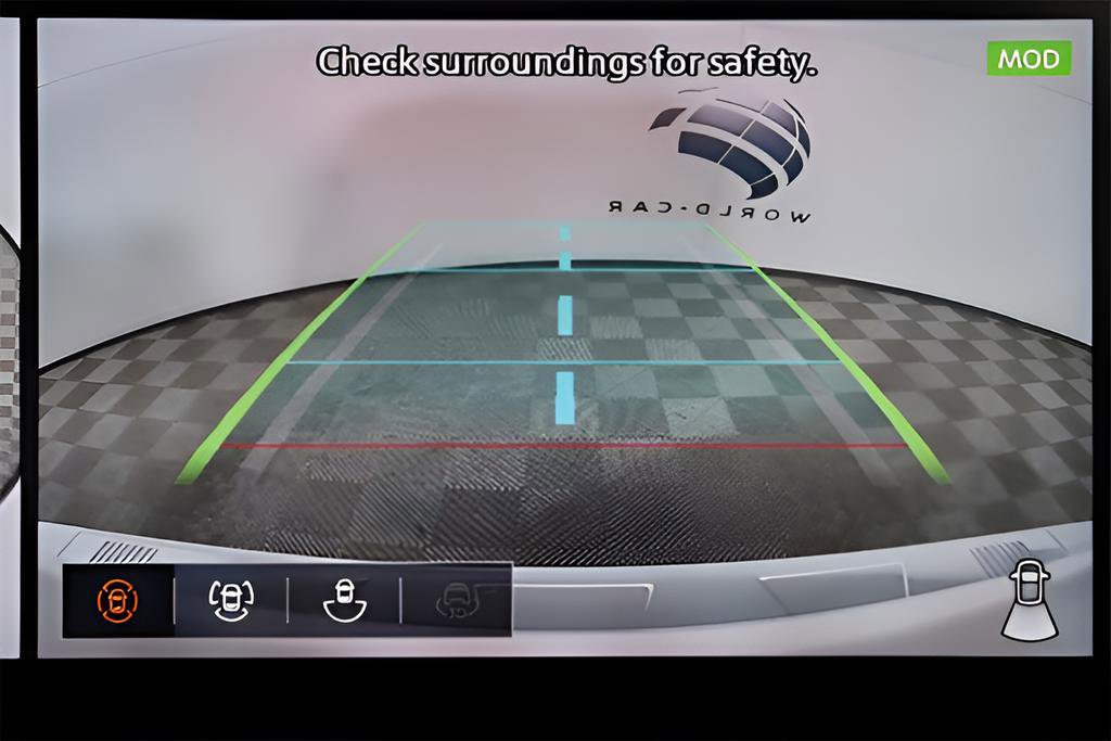 Used 2024 Nissan Rogue SL w/ SL Premium Package image 29