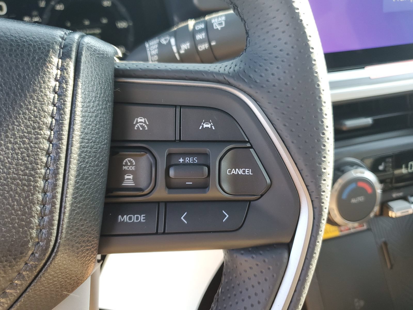 New 2026 Toyota 4Runner TRD Off-Road Premium AWD/4WD image 24