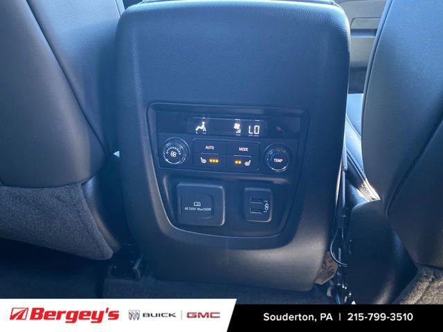 Used 2023 Buick Enclave Avenir w/ Avenir Technology Package AWD/4WD image 25