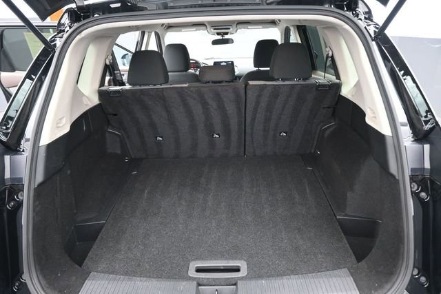 Used 2023 Nissan Rogue SV AWD/4WD image 12