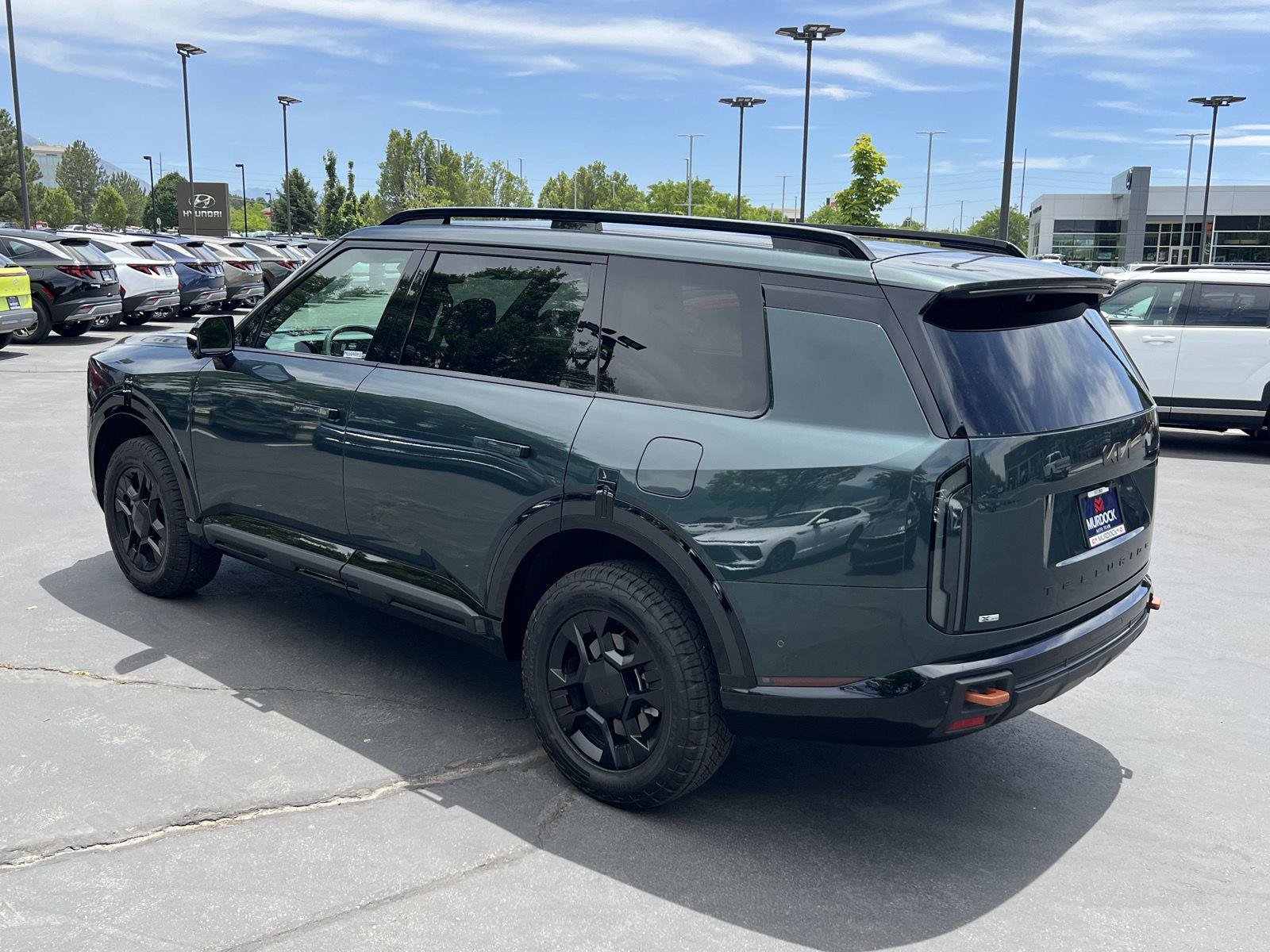 Used 2027 Kia Telluride SX Prestige X-Pro AWD/4WD image 11