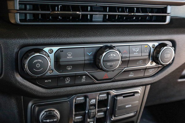 New 2026 Jeep Wrangler Unlimited Sport AWD/4WD image 17
