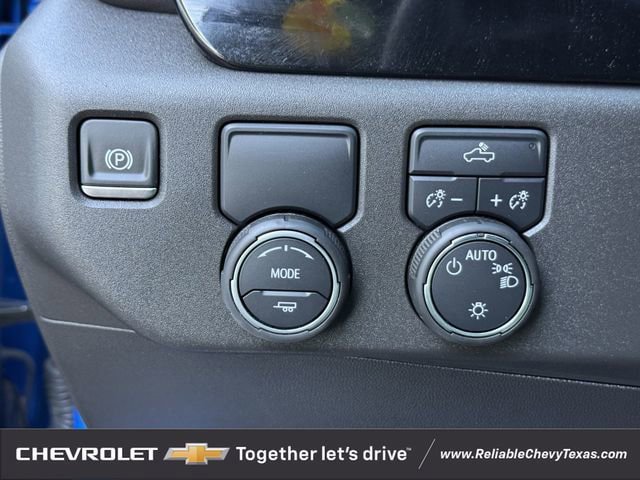 Used 2025 Chevrolet Silverado 1500 LT w/ Texas Edition Plus RWD image 29