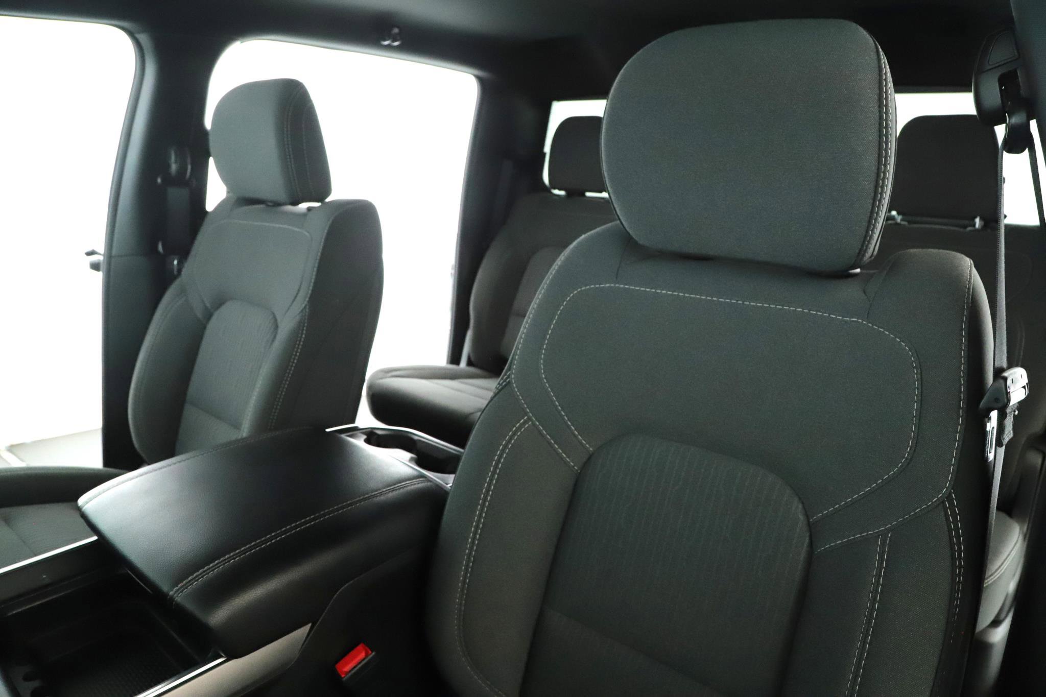 Used 2024 RAM 1500 Big Horn AWD/4WD image 4