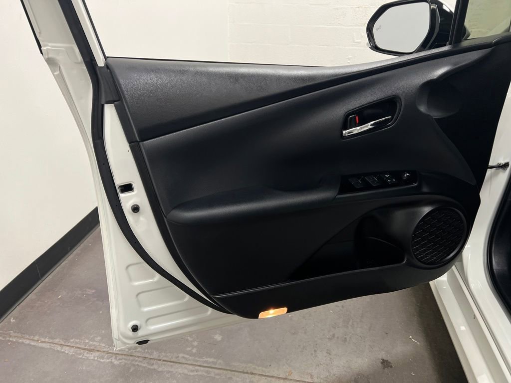 Used 2020 Toyota Prius Limited image 12