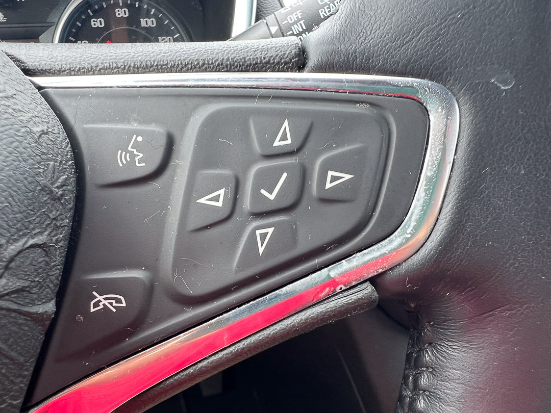 Used 2021 Chevrolet Equinox LT AWD/4WD image 23