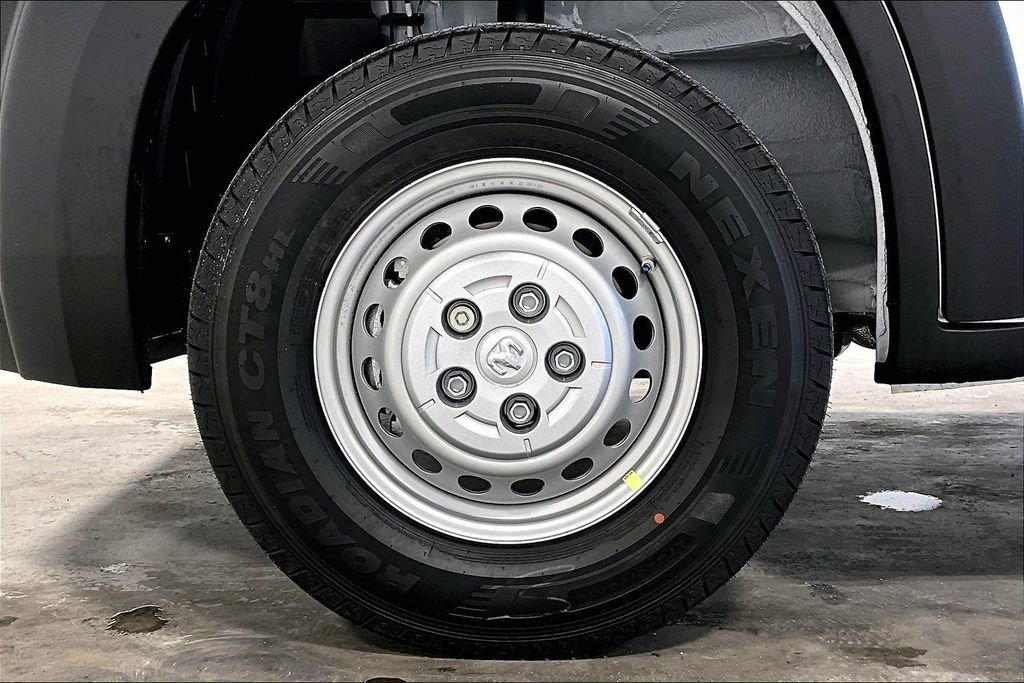 New 2026 RAM ProMaster 2500 w/ Convenience Group FWD image 27
