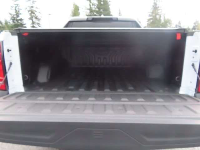 Used 2025 Chevrolet Silverado EV W/T AWD/4WD image 8