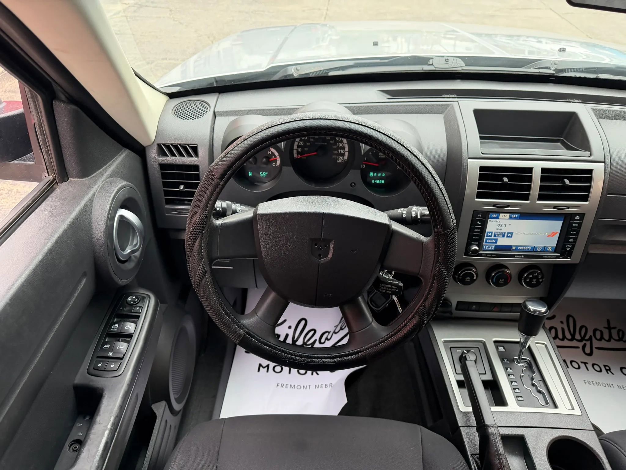 Used 2011 Dodge Nitro Heat w/ Popular Equipment Group AWD/4WD image 19