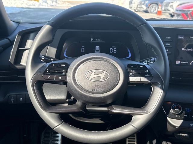 Certified 2025 Hyundai Elantra Sport image 14