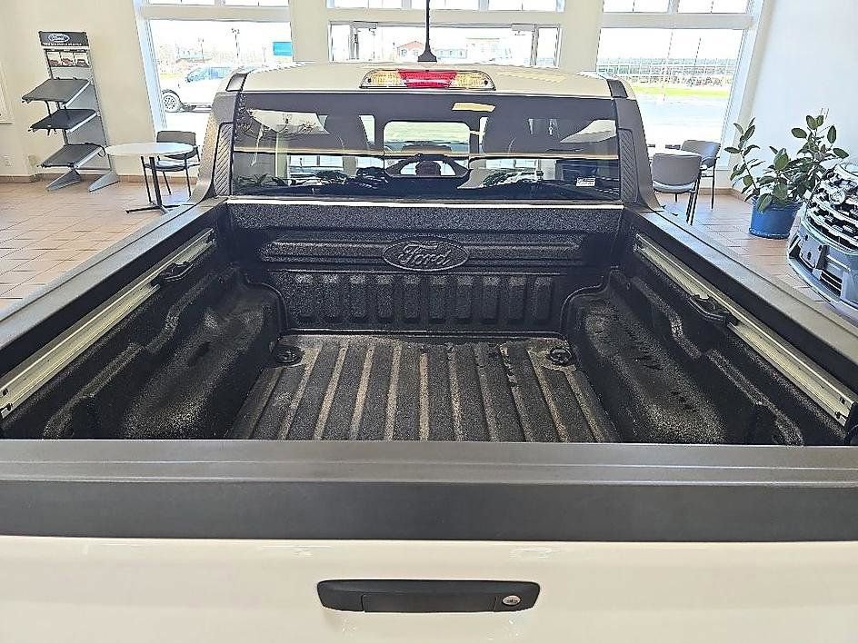 Used 2024 Ford Maverick Lariat FWD image 31