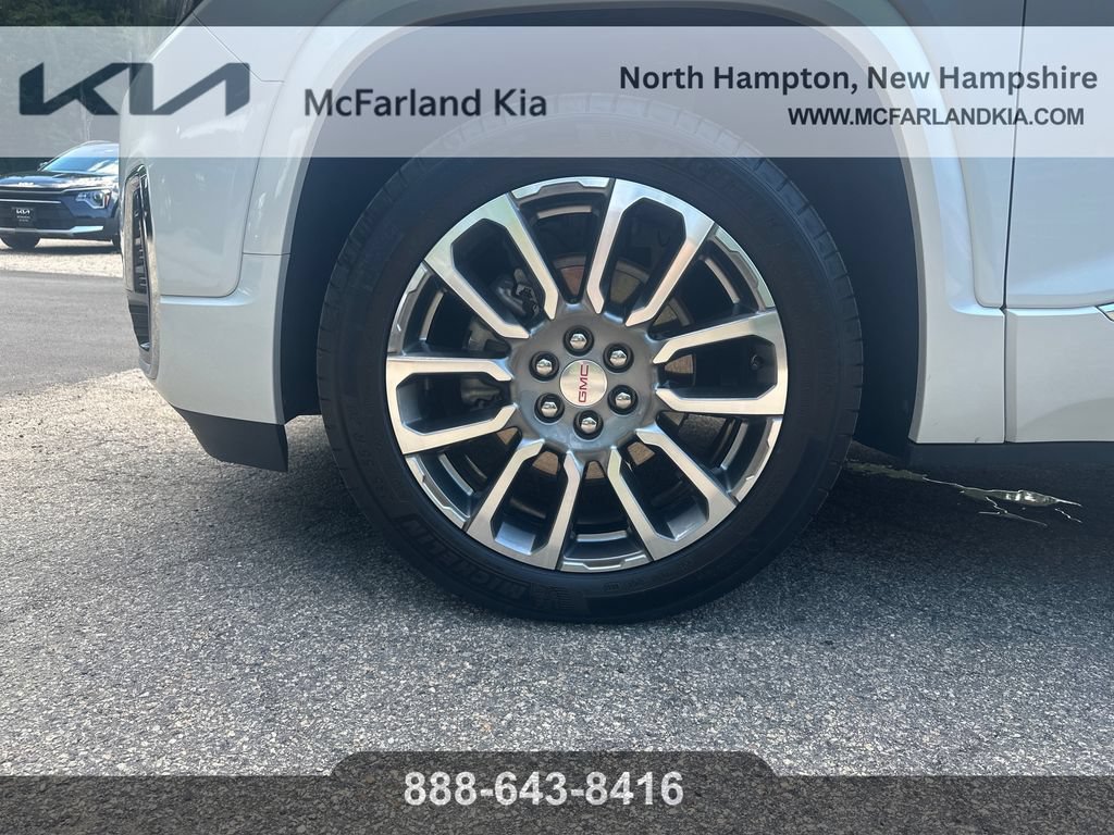 Used 2023 GMC Acadia Denali w/ Denali Technology Package AWD/4WD image 30