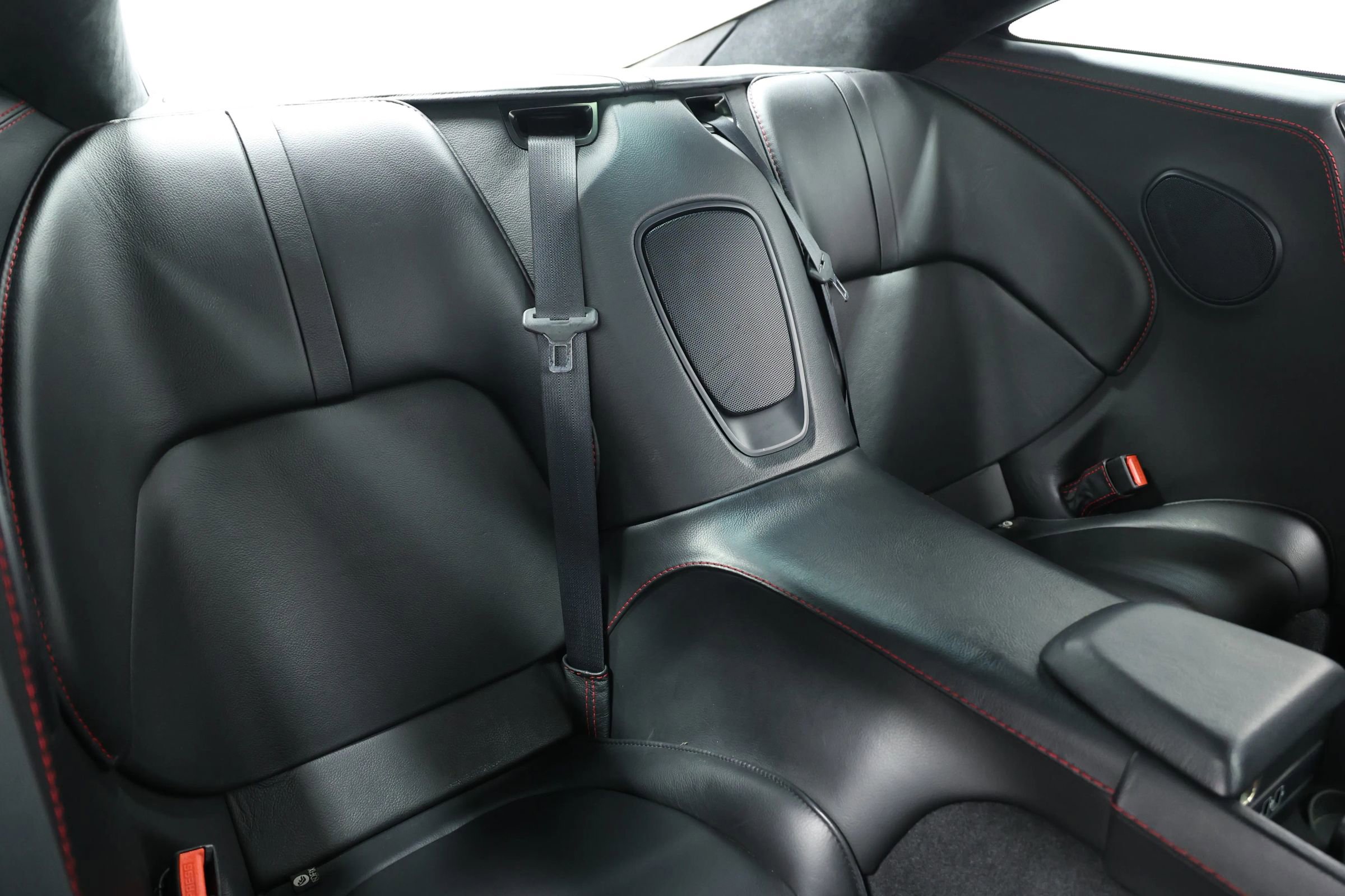 Used 2018 Aston Martin DB11 V12 image 62